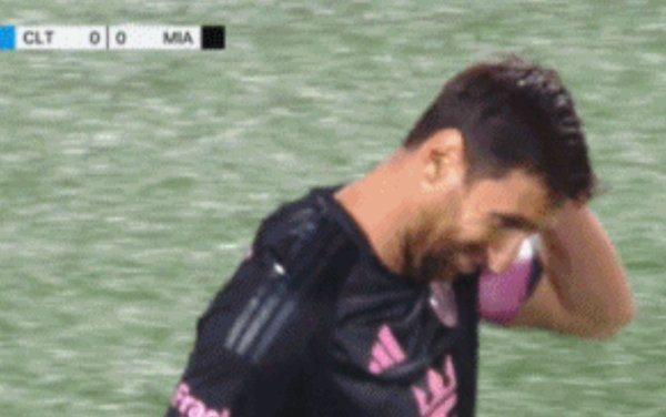 科创之星 1-0变0-1! 38岁梅西挠头: 勺子点球被门将识破 2分钟后迈阿密丢球